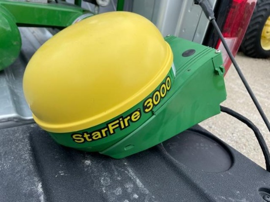 John Deere StarFire 3000 receiver