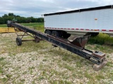 Portable belt conveyor