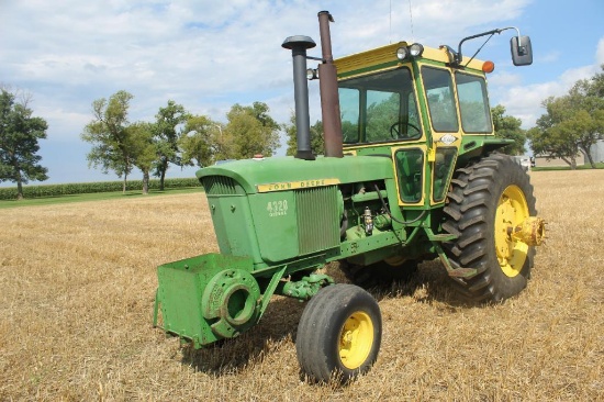 John Deere 4320 Tractor
