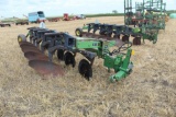 John Deere 2700 5-18