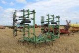 John Deere 1100 Field Cultivator