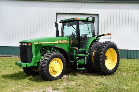 2001 John Deere 8210 MFWD tractor