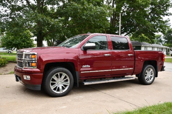 2014 Chevrolet Silverado High County 4wd pick up
