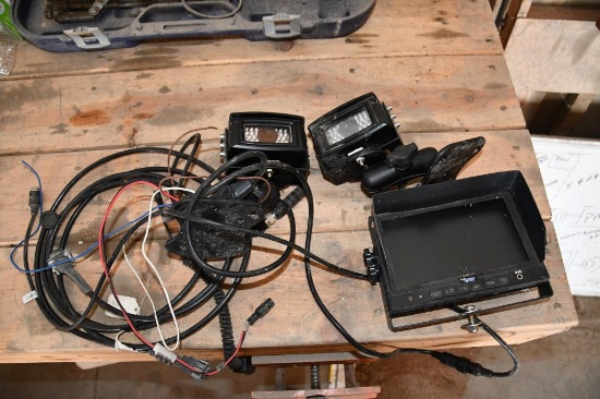 (2) Cab cams w/ display