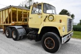 1972 Ford LNT 900 semi