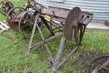 Tilting table buzz saw