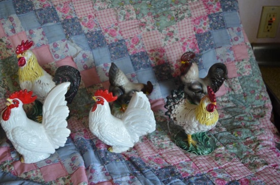 (6) Ceramic roosters & chickens