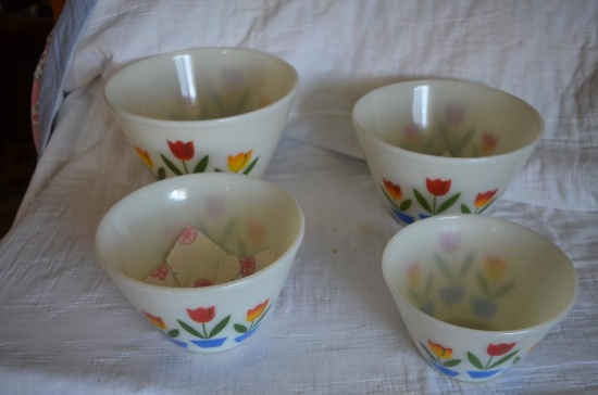 (4) Art deco Fire King bowls