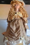Alexandra proc. Doll