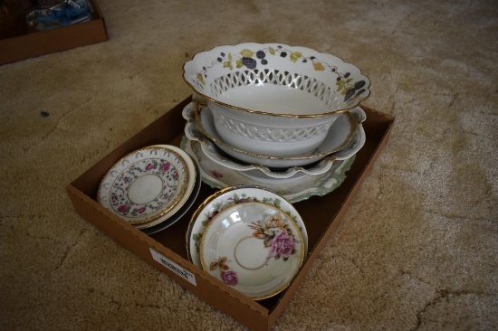 Quantity of Floral glassware, plates, & bowls