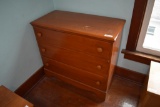 Vintage 3-Drawer dresser
