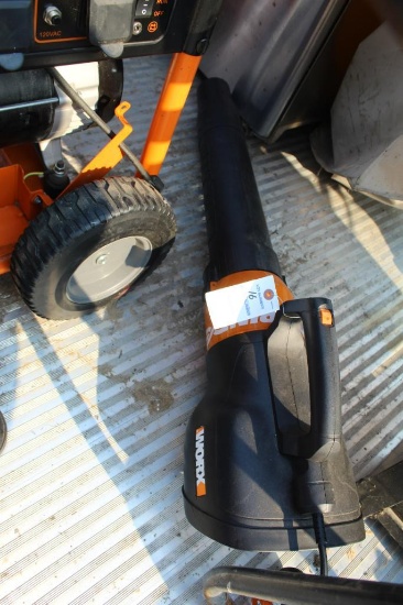 Worx Turbine 450 CFM Leaf Blower