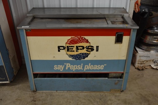 Pepsi Cola No. 511 cooler (non working)