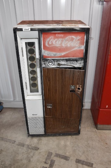 Coca-Cola Vendo V-63 upright coin op cooler selling as is