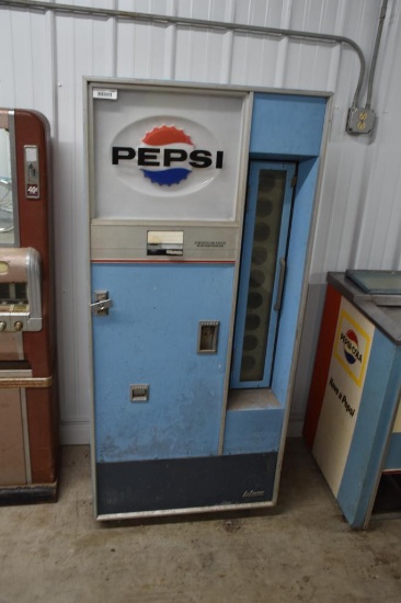 Pepsi Cola La Crosse LC(ILL) 90 9 up right coin operated cooler (cooler is locked no key)