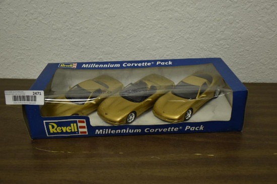 Revell Millennium Corvette 3 pack