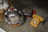 Crosley newer style radio and older radio (Untested)