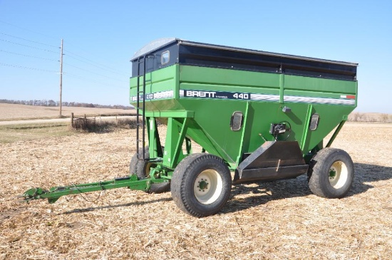Brent 440 gravity wagon