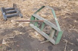 Loader bale spear
