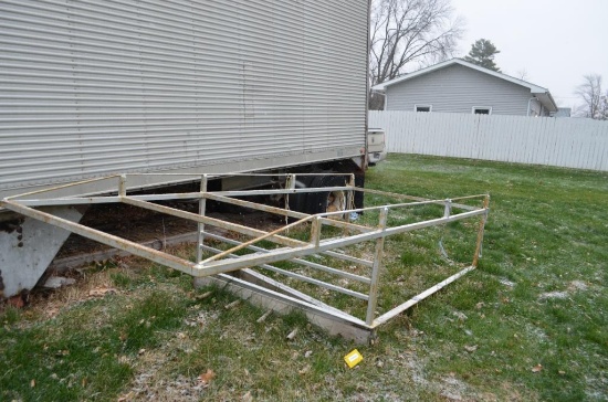 Pipe rack for 8 ft. pick up bed