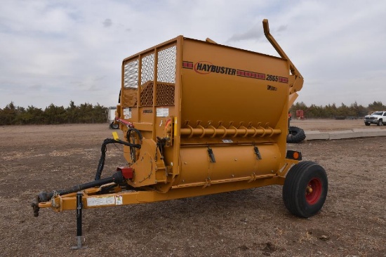 Haybuster 2665 bale processor