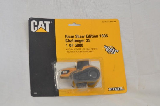 Ertl 1/64 scale CAT Challenger 35 tractor