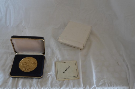 John Deere 1982 limited edition belt buckle