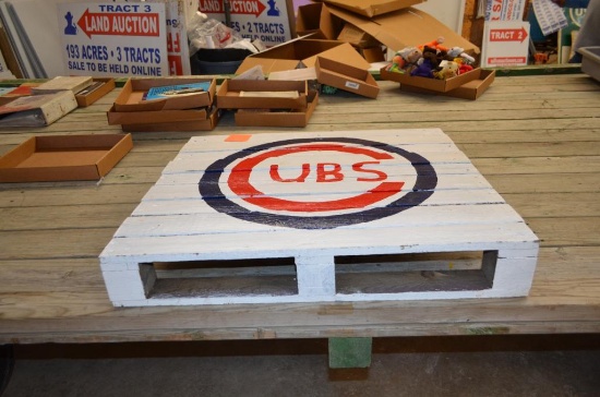 Cubs Yard Art