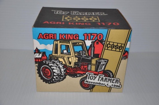 Ertl Toy Farmer Case 1170 1/16 scale toy tractor