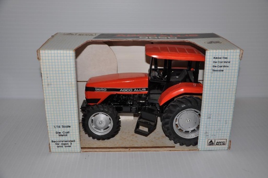 Scale Models Agco Allis 9650 1/16 scale toy tractor