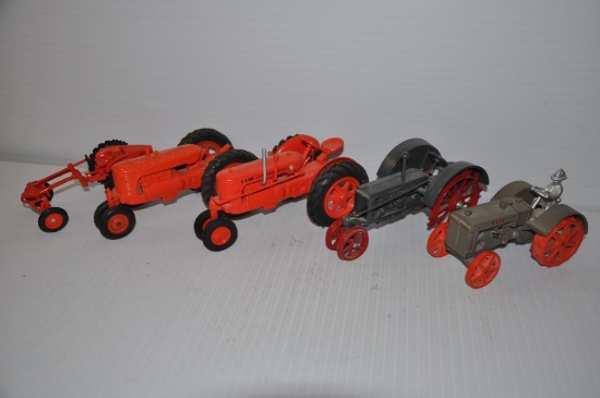 (5) Case 1/16 scale toy tractors
