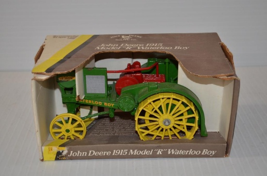 Ertl 1/16 scale John Deere 1915 Model "R" Waterloo Boy