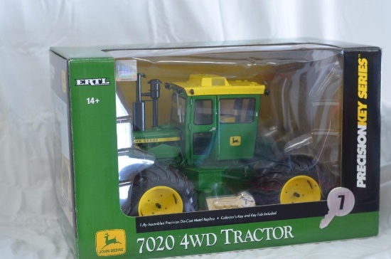 Ertl 1/16 scale John Deere Precision Key series 7020 4WD tractor