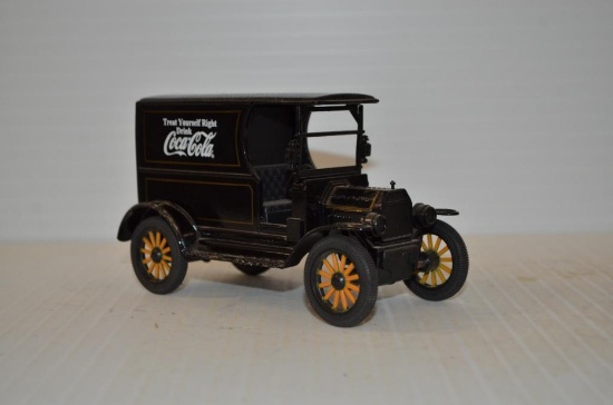 1/24 scale Coca-Cola 1917 Model T Delivery Truck