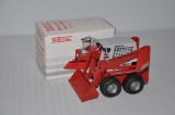 NZG Gehl 4610 1/25 scale toy skid steer