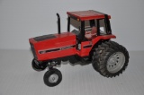 International 5288 1/16 scale toy tractor