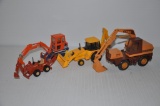 (4) Construction toys