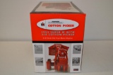 Spec Cast 1/16 scale International Harvester 1953 Super M with 314 Cotton Picker
