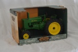 Ertl 1/16 scale John Deere Wide Front Model 