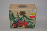 ERTL 1/16 scale Farmall H with Farmer 1945-1955 50th Anniversary