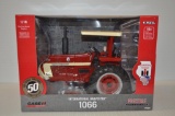 ERTL 1/16 International Harvester 1066 Tractor