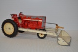 ERTL 1/16 scale International Toy Tractor