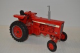 1/16 scale International Farmall 756 Toy Tractor