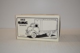 1/34 scale !952 GMC Dry Goods Van