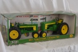 Ertl Britain's 1/16 scale John Deere 520 & 620 Collector set