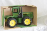 Ertl 1/16 scale John Deere 8650 4WD tractor