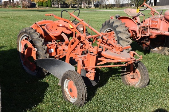 Allis Chalmers G 2wd tractor w/1-bottom plow