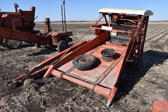 Allis Chalmers Roto-Baler 'White Top'