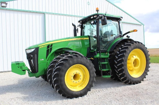 2013 John Deere 8360R MFWD tractor