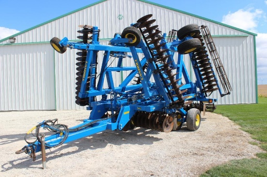 Landoll 7431-29VT 29' vertical tillage tool